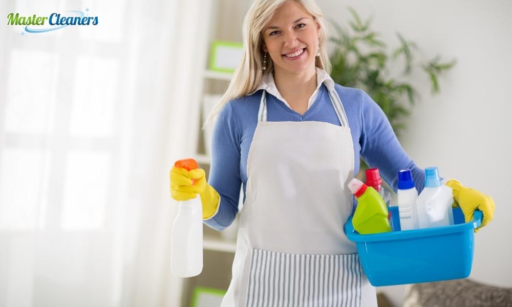 How do you know if a house cleaner is trustworthy?